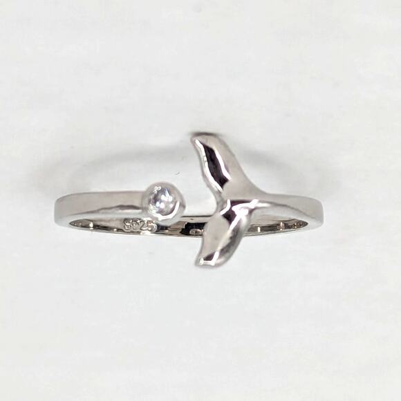 925 Sterling Silver Dolphin Whale Tail Adjustable Ring Nautical Fish Fin Beach - Picture 2 of 5